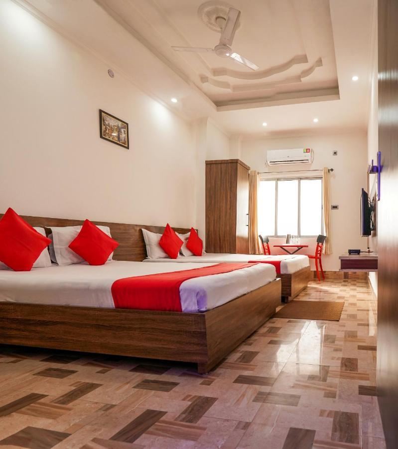 Hotel Heritage Koch Bihār Kültér fotó