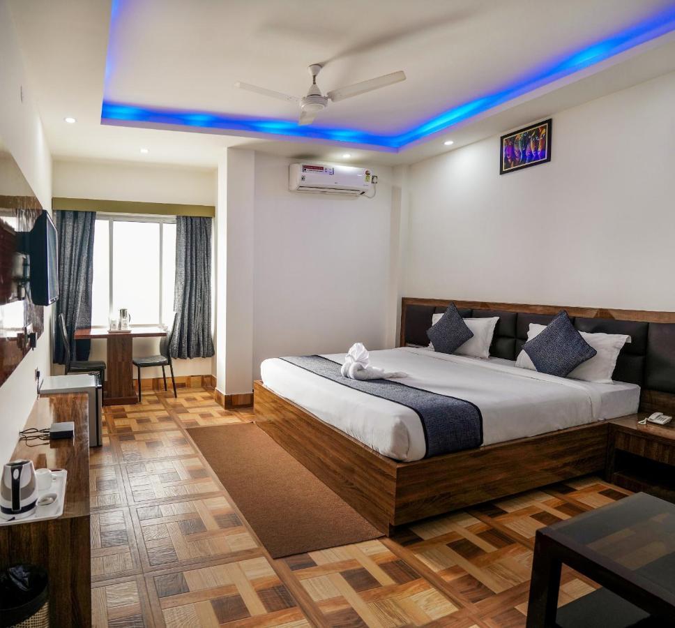Hotel Heritage Koch Bihār Kültér fotó