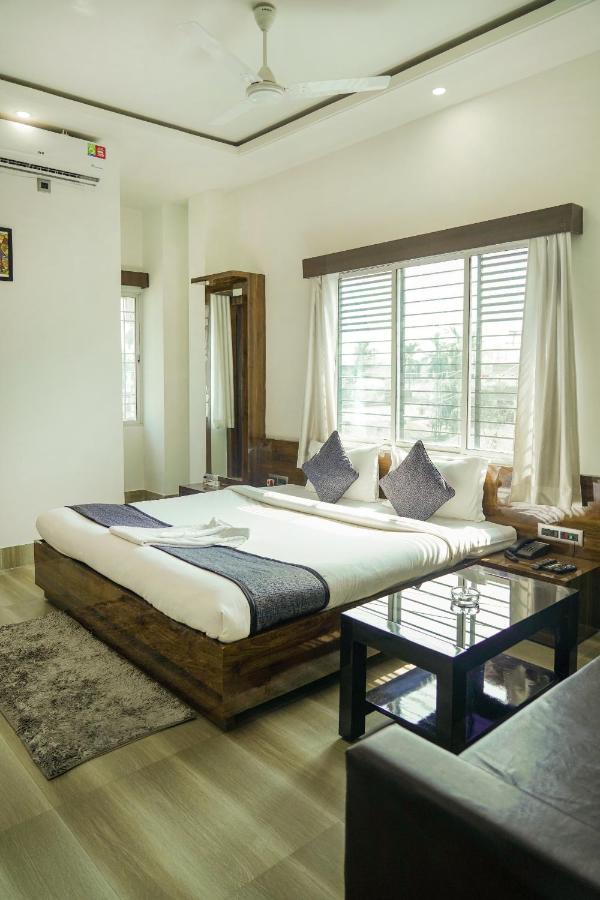 Hotel Heritage Koch Bihār Kültér fotó