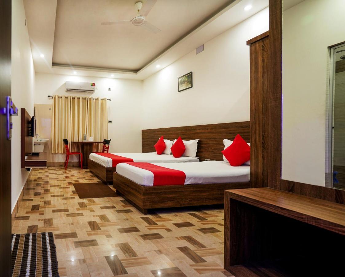Hotel Heritage Koch Bihār Kültér fotó