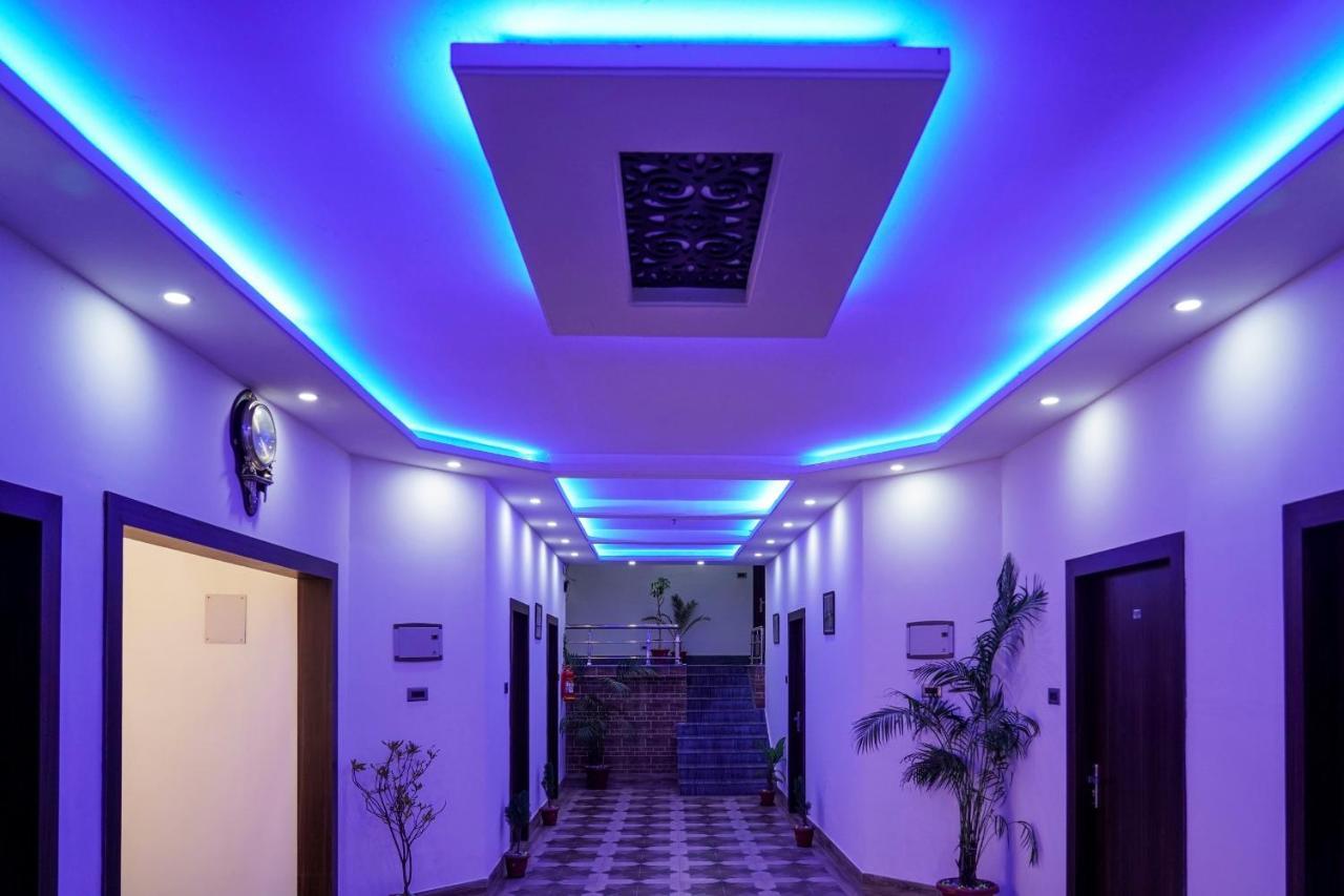 Hotel Heritage Koch Bihār Kültér fotó