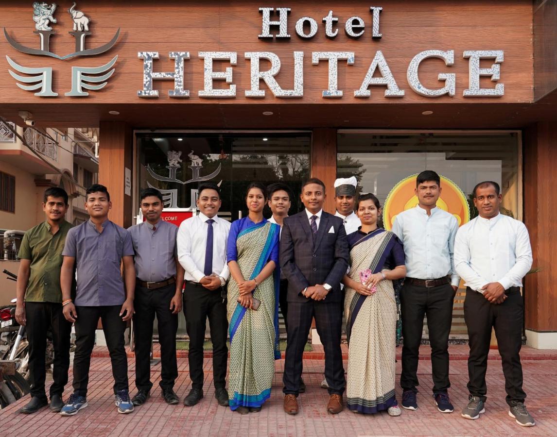 Hotel Heritage Koch Bihār Kültér fotó